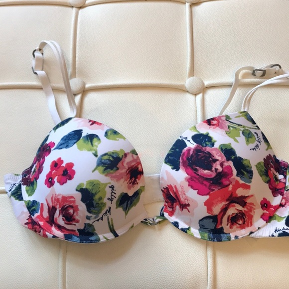 Gilly Hicks Floral Push Up Bra